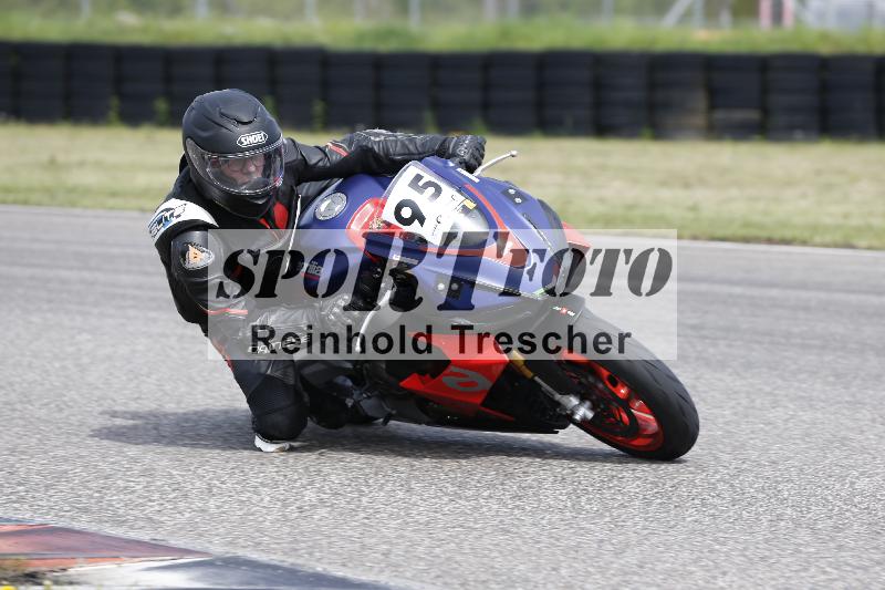 /Archiv-2025/07 19.04.2025 Speer Racing ADR/Gruppe gelb/95